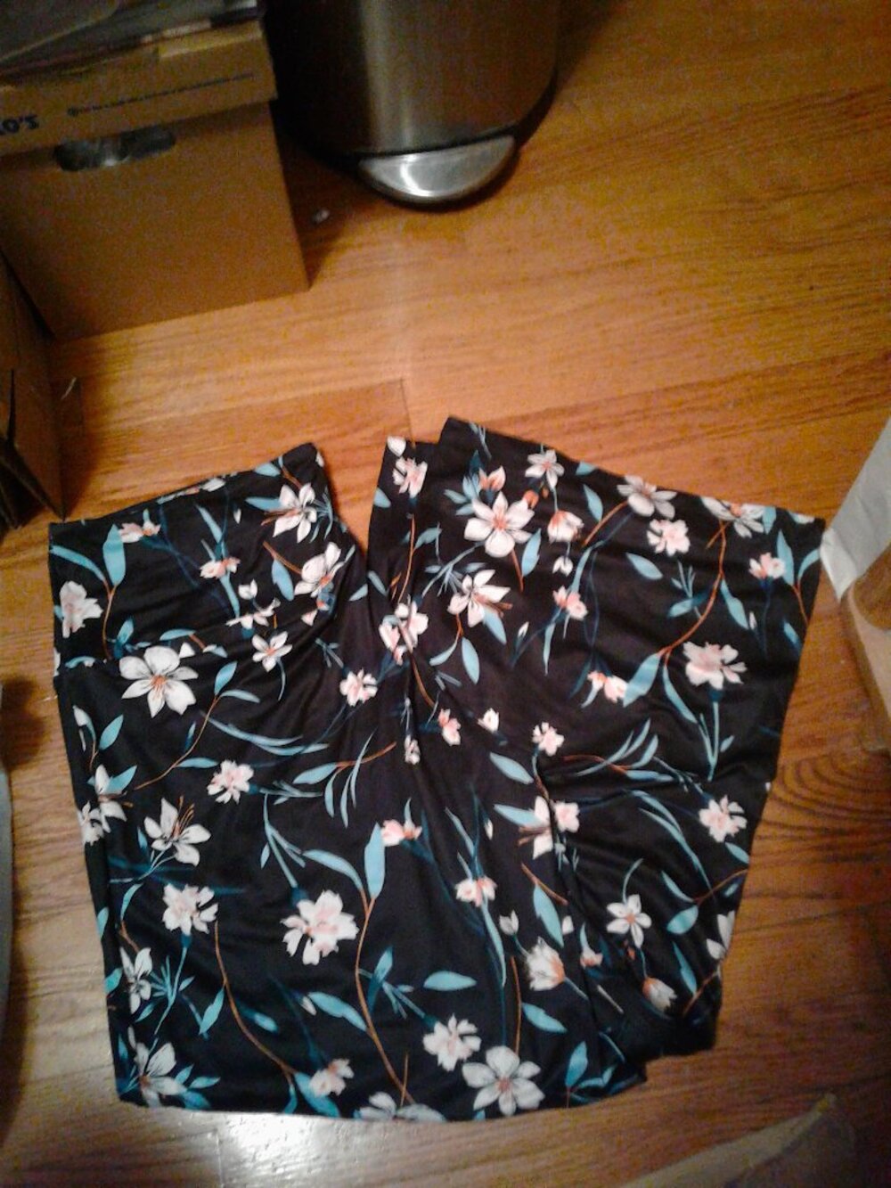 "Little Flowers" LNC Womens Stretchy Wide Leg Lounge Palazzo Pants Size 3X